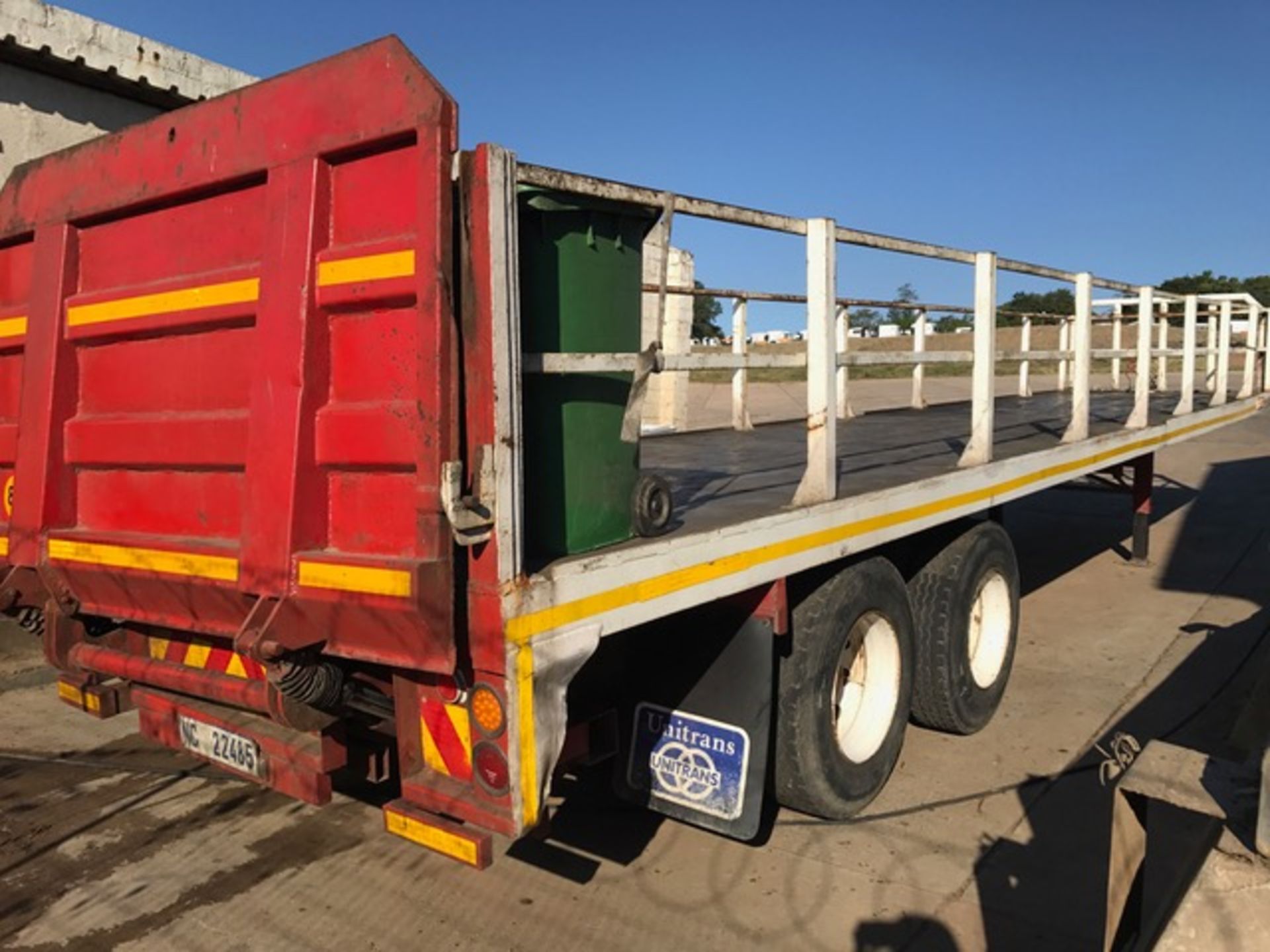 1989 HENRED D/AXLE F/DECK TRAILER WITH TAIL LIFT (LOC: HAMMARSDALE, KZN) - (NC22485) - Image 8 of 8