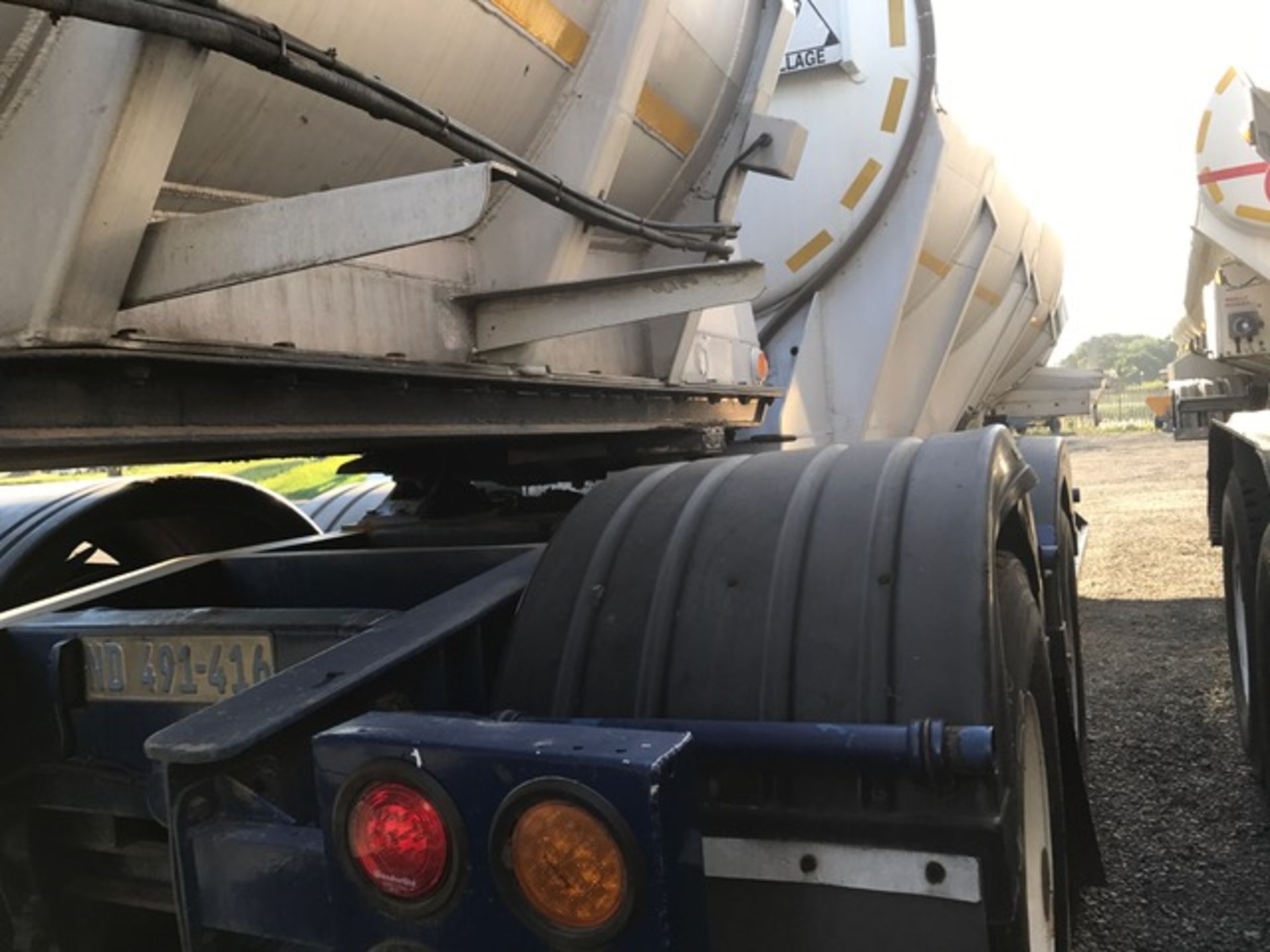 1995 TANK CLINIC INTERLINK ALUMINIUM TANKER TRAILER (LOC: DARNALL, KZN) - (ND491416/ND491417) - Image 10 of 19