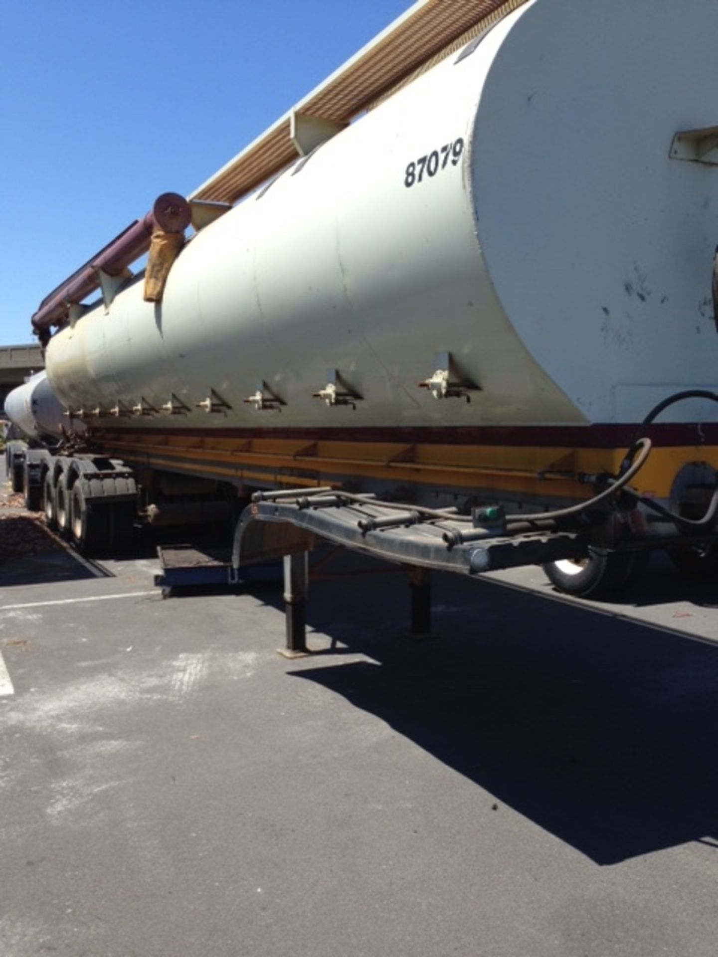 2008 TEE TRI-AXLE AUGER BULK TRAILER (MALMESBURY, W.C) - (CK28087)