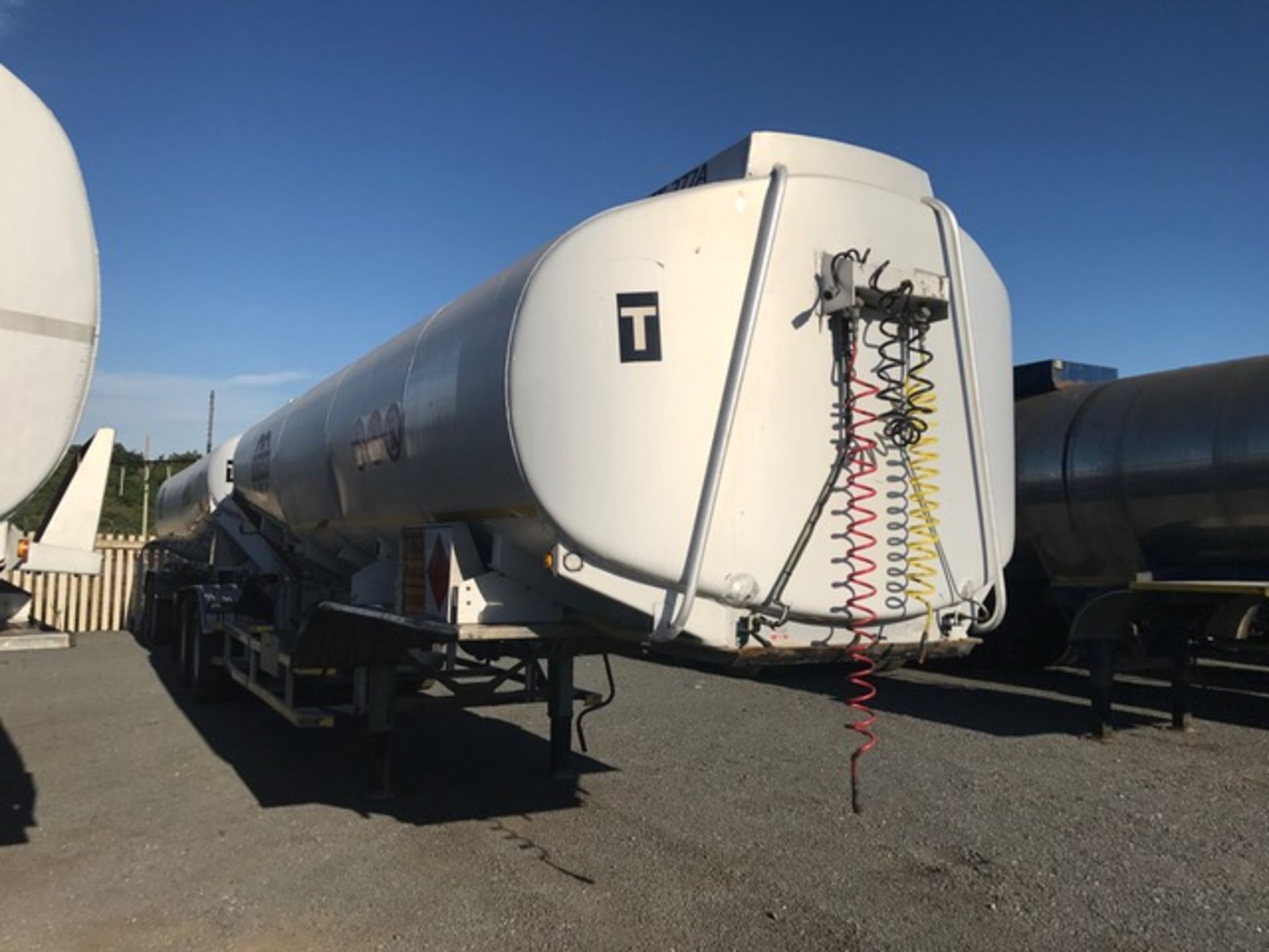 2006 ROUTE MANAGEMENT INTERLINK ALUMINIUM TANKER TRAILER (LOC: DARNALL, KZN) - (ND709496/ND712856)