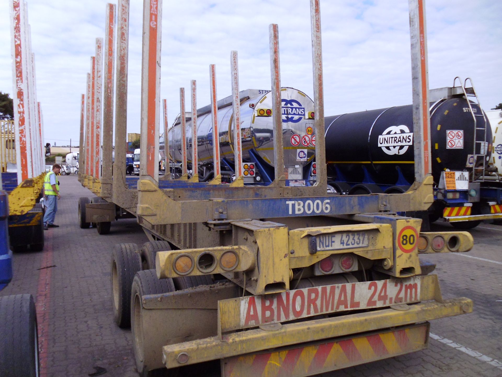 2008 TOHF 4-AXLE D/BAR TIMBER TRAILER (LOC: CLAIRWOOD, DBN) - (NUF42337) - Image 7 of 10