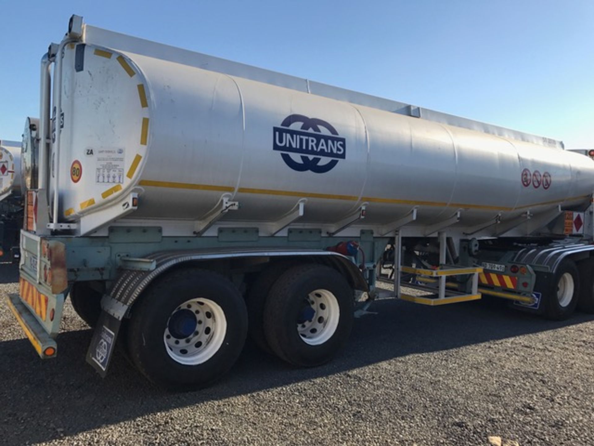 2006 ROUTE MANAGEMENT INTERLINK ALUMINIUM TANKER TRAILER (LOC: DARNALL, KZN) - (ND709496/ND712856) - Image 12 of 17