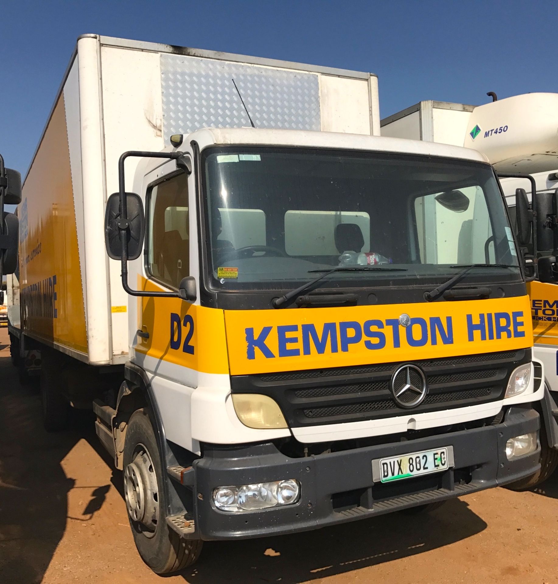 2007 M/BENZ ATEGO 1517 V/VAN - (DVX802EC)