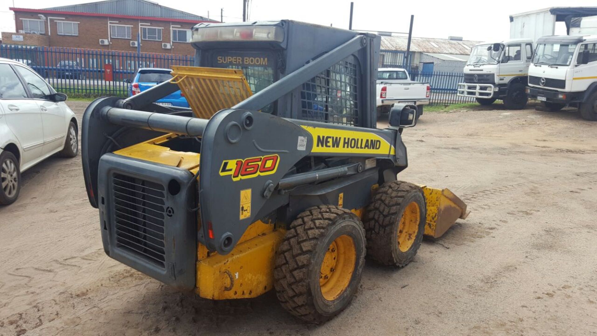 2008 NEW HOLLAND L160 SKIDSTEER - (LMUOL160N8M401235) - Image 2 of 2