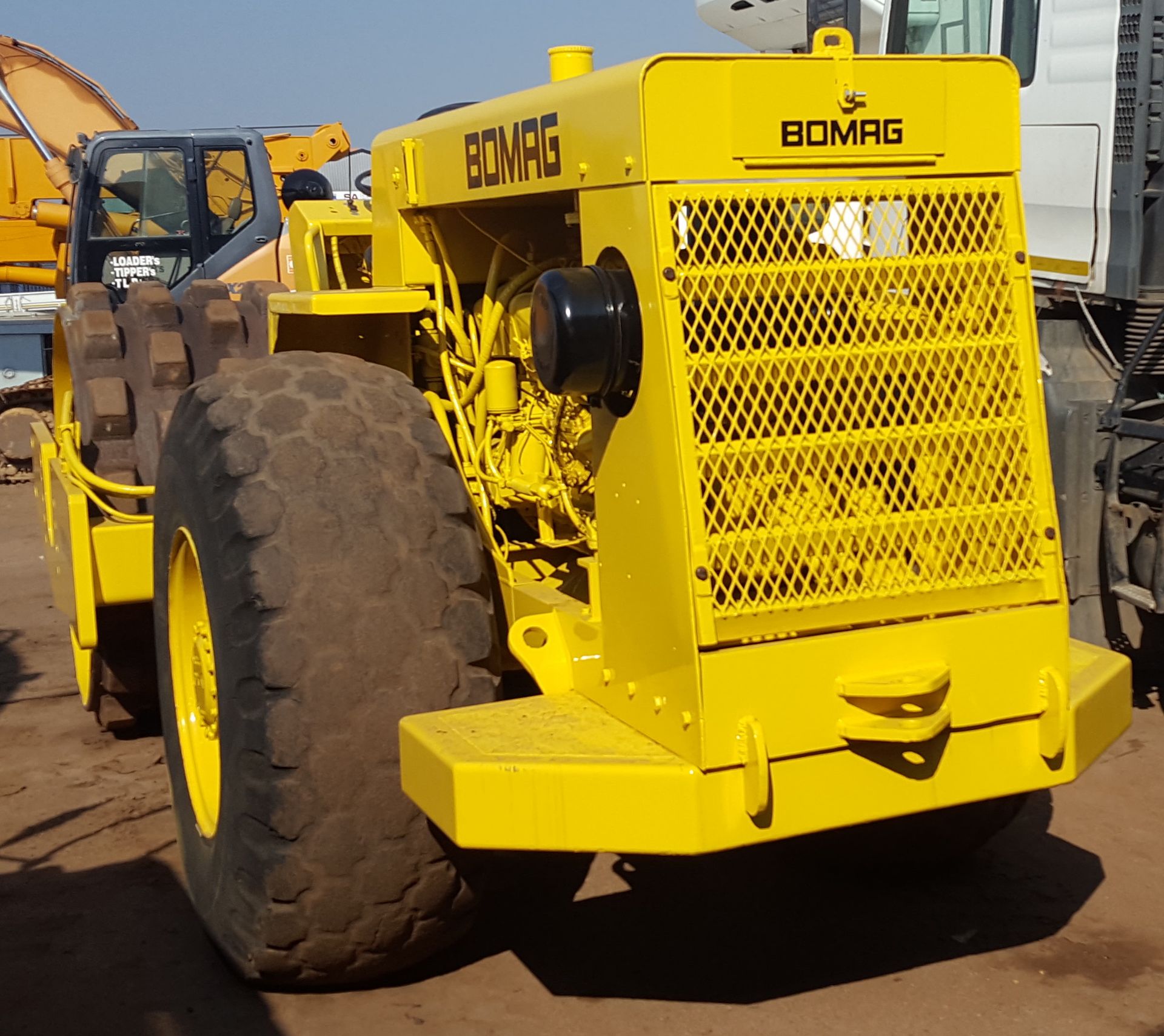 BOMAG BW212D PADFOOT ROLLER - (3931) - Image 2 of 2