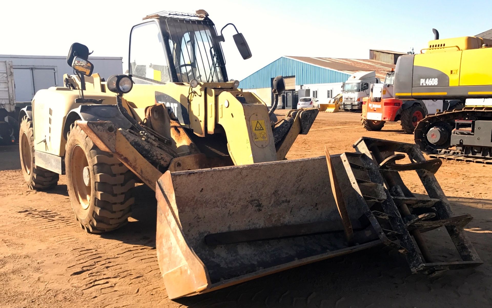 2010 CAT TH414 4x4 TELEHANDLER - (KK02249)