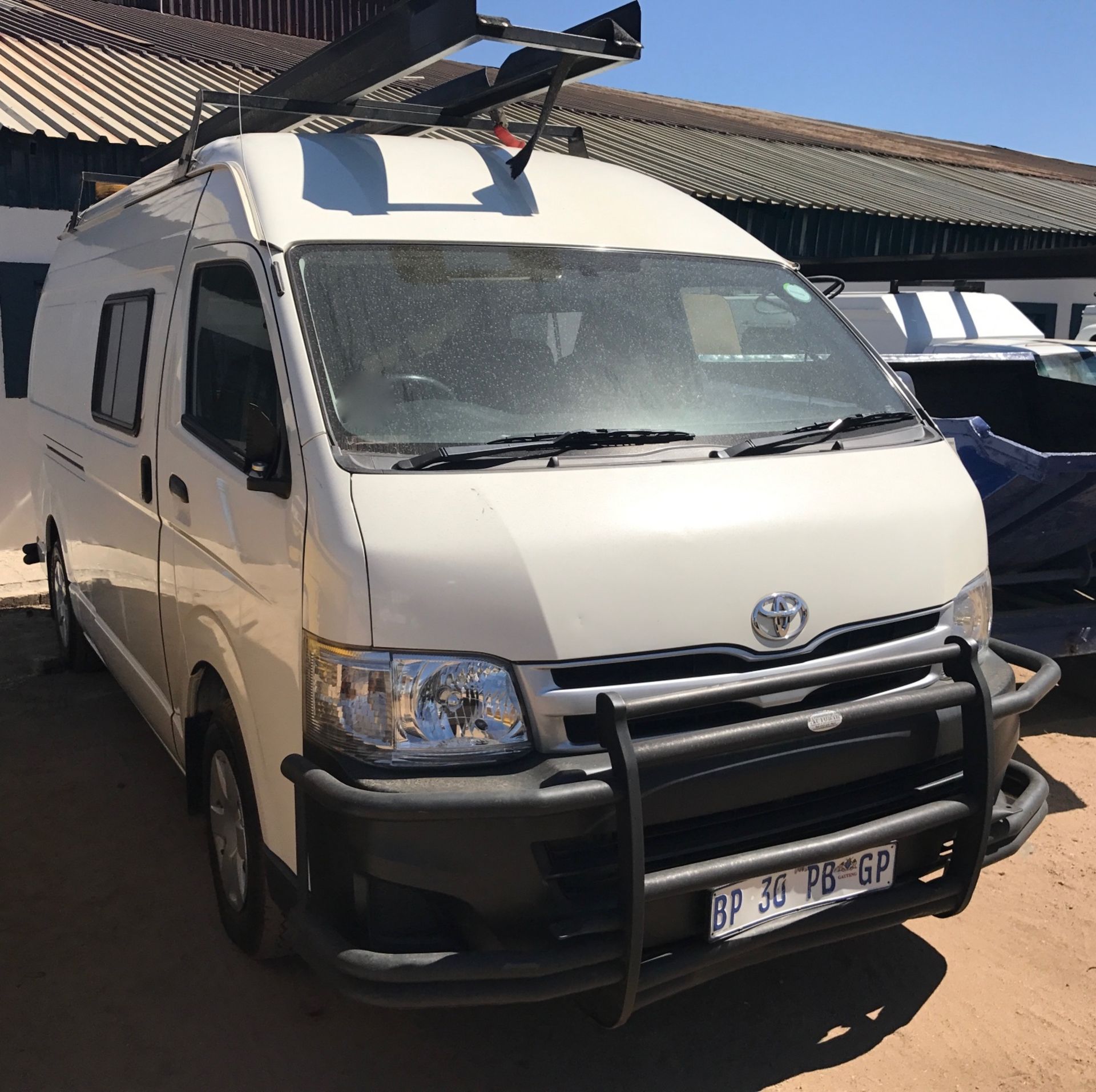 2011 TOYOTA QUANTUM 2.5D-4D P/VAN (96,897km) - (BP30PBGP)