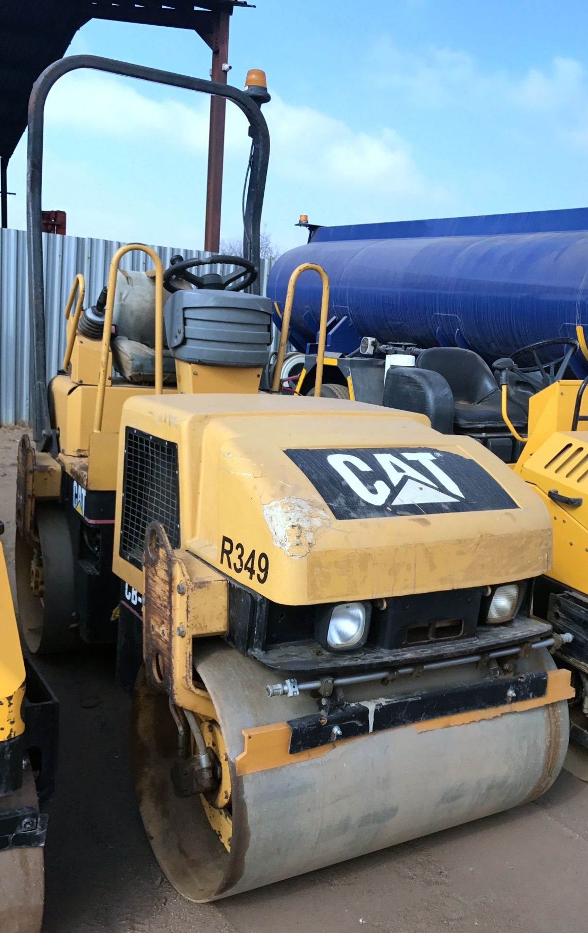 2006 CAT CB224E TANDEM ROLLER - (CATCB224C22401934)