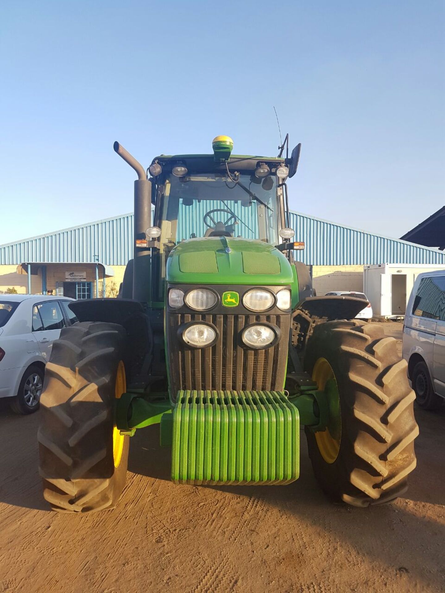 2009 JOHN DEERE 7830 4X4 TRACTOR - (BWN287L) - Image 2 of 10