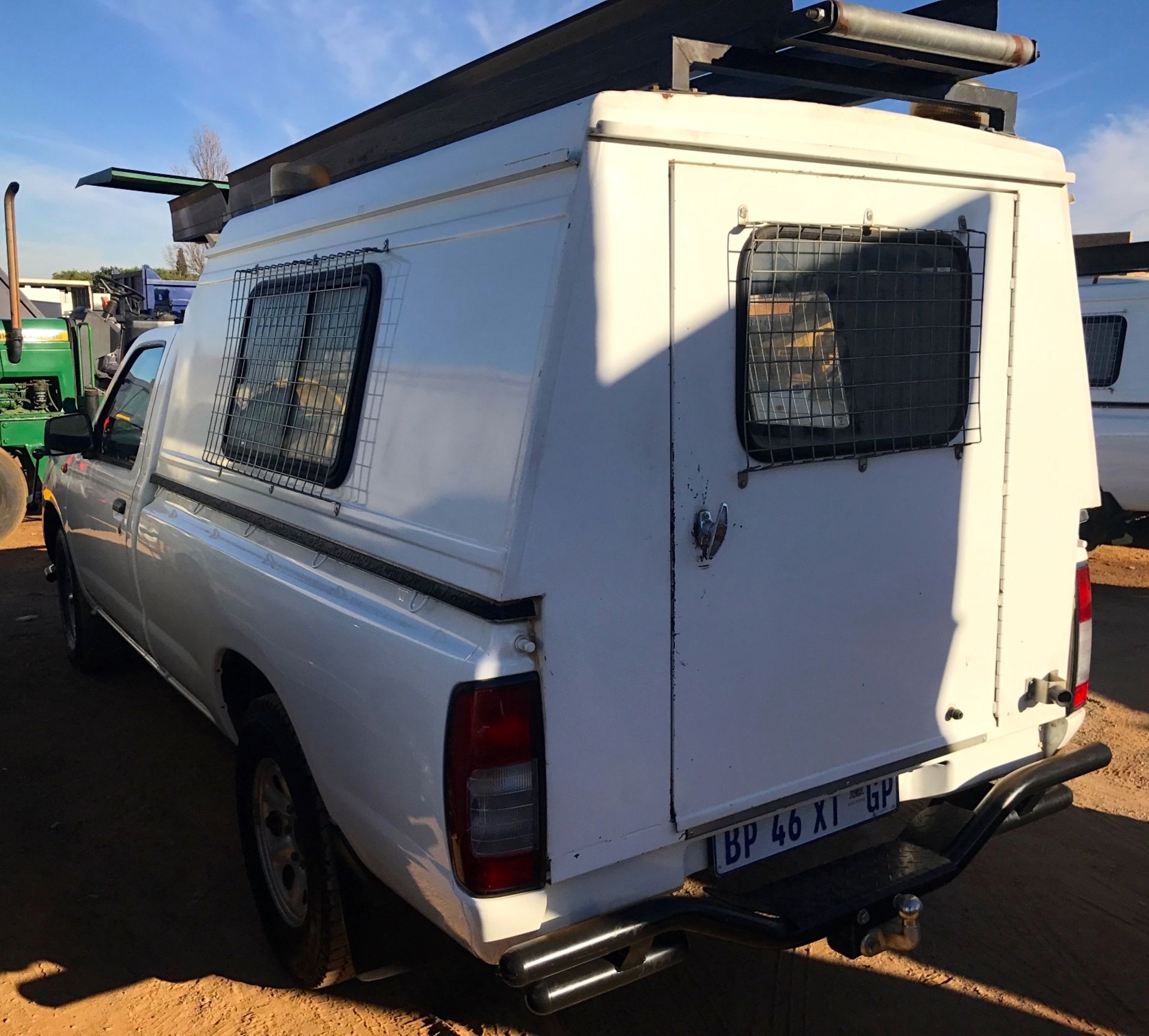 2011 NISSAN NP300 DIESEL LDV WITH CANOPY (151,482km) - (BP46XTGP) - Image 3 of 3