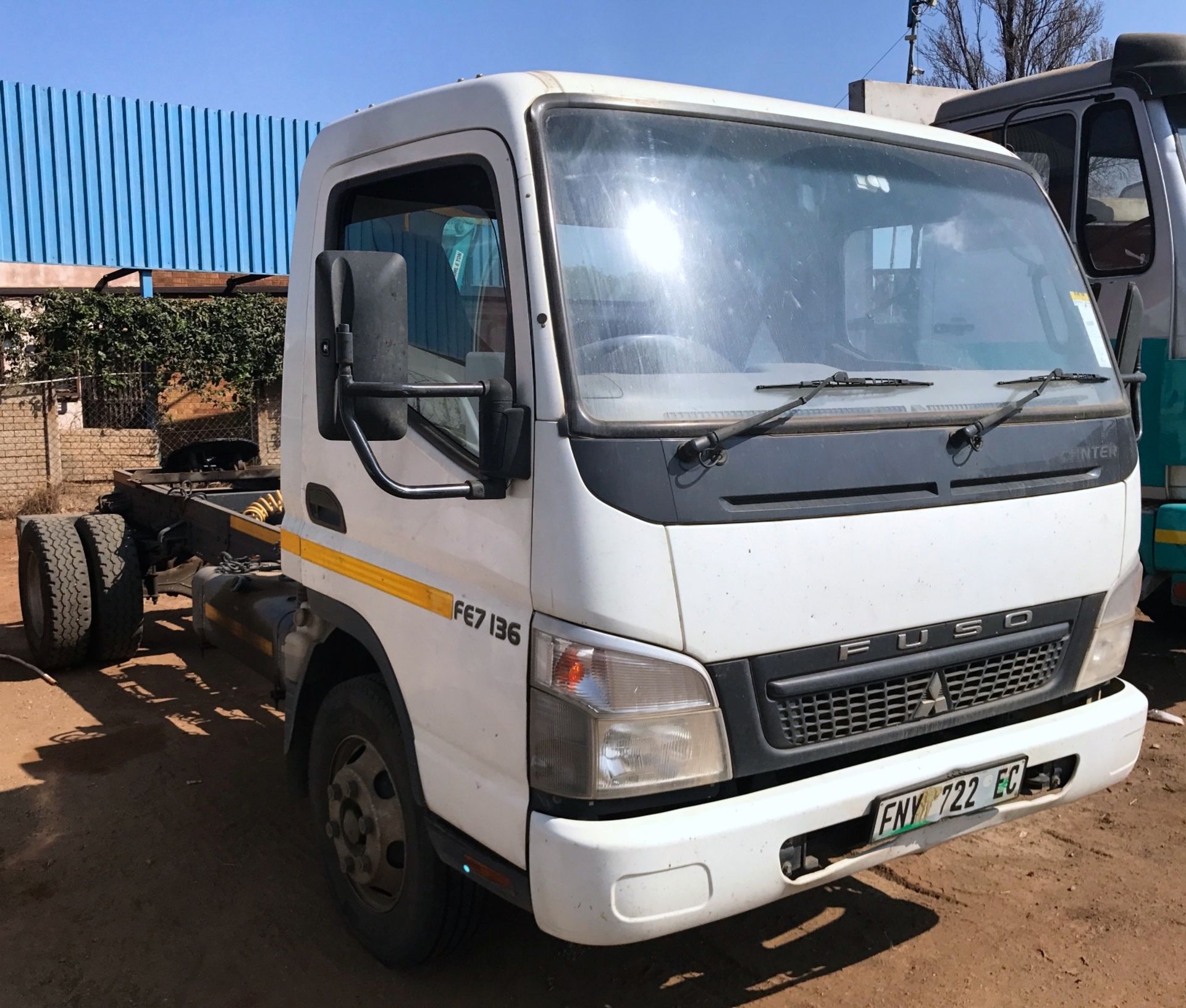 2011 FUSO FE7-136 4X2 T/T - (FNY722EC)