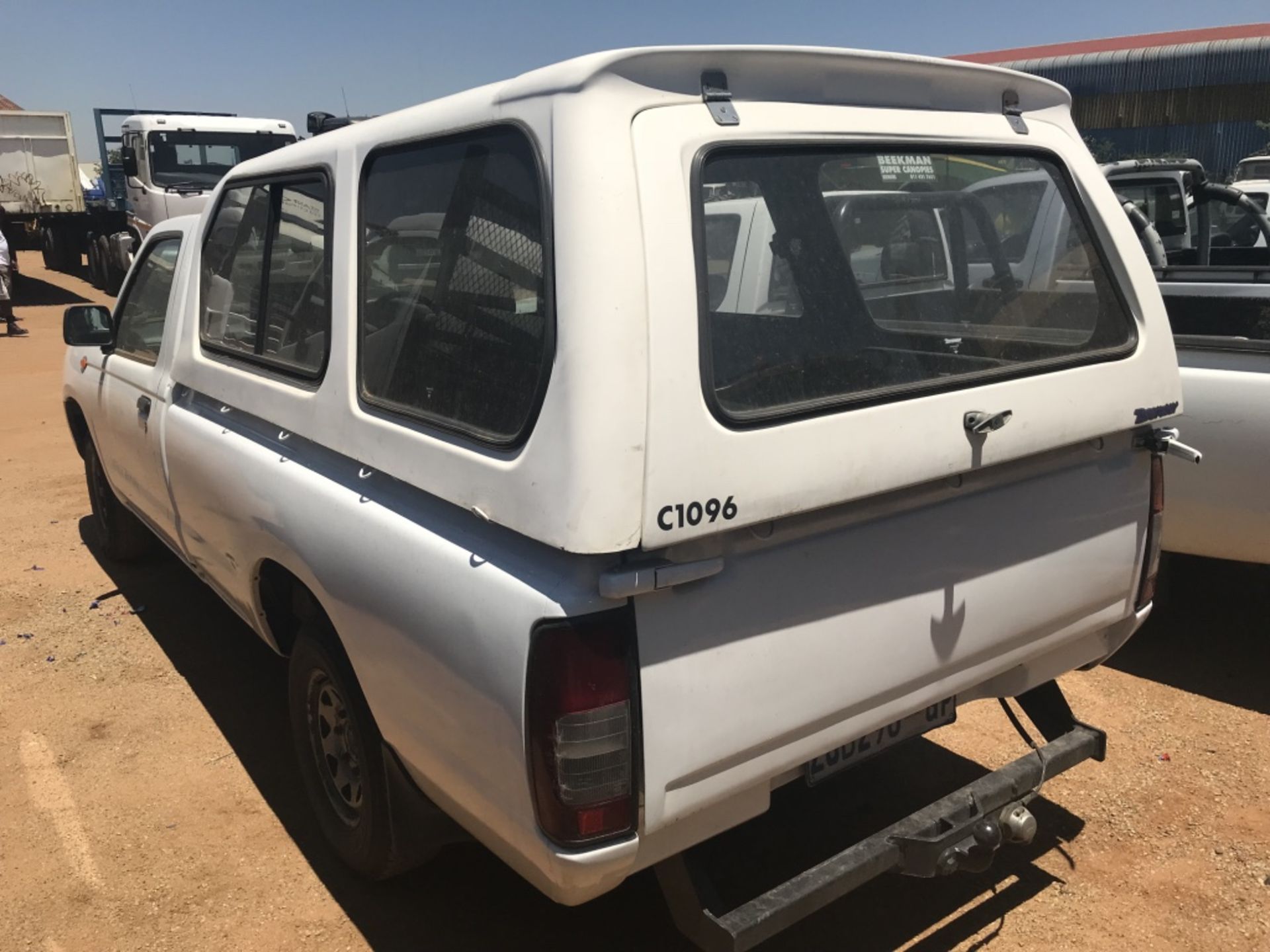 2010 NISSAN HARDBODY NP300 2.4D LDV - (ZJB298GP) - Image 3 of 3