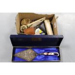 A BOX OF COSTUME JEWELLERY TOGETHER WITH A COALPORT CAKE SLICE, ETC