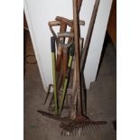 A QUANTITY OF GARDENING TOOLS