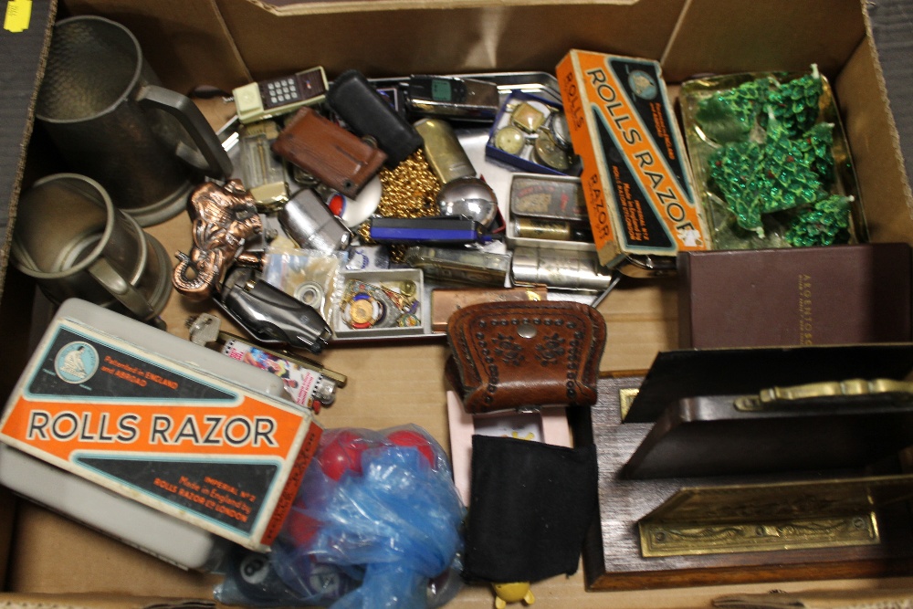 A LARGE BOX OF COLLECTABLES TO INCLUDE LIGHTERS, WATCHES ETC