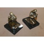 A PAIR OF REPRODUCTION BRONZE MOTHER & CHILD FIGURES ON MARBLE PLINTHS