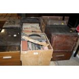 A LARGE QUANTITY OF MOSTLY 1930S & 1940S RECORDS