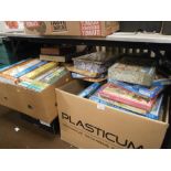 A LARGE QUANTITY OF VINTAGE JIGSAWS