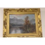 A GILT FRAMED OIL ON BOARD RIVER SCENE, SIGNED TO THE LOWER LEFT