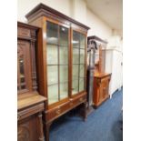 A 19TH CENTURY CHIPPENDALE DESIGN BOOKCASE ON STAND WITH SINGLE FRIEZE DRAWER, H 214, W 116, D 46