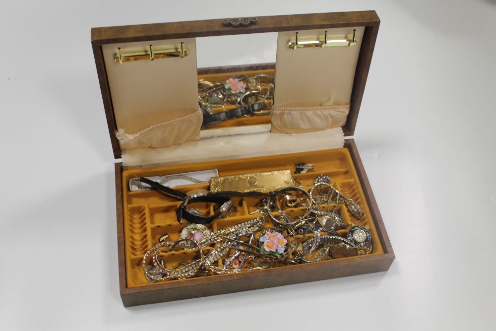 A BOX OF ASSORTED COSTUME JEWELRY, WATCHES, ETC