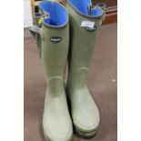 A PAIR OF LE CHAMEAU WELLINGTONS