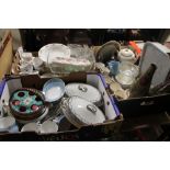 THREE TRAYS OF CHINA AND CERAMICS TO GLASSWARE, ETC