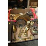 TWO TRAYS OF ASSORTED METALWARE TO INCLUDE A LARGE BRASS TRAY