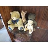 FOUR VINTAGE TEDDY BEARS TO INCLUDE A HARRODS EXAMPLE