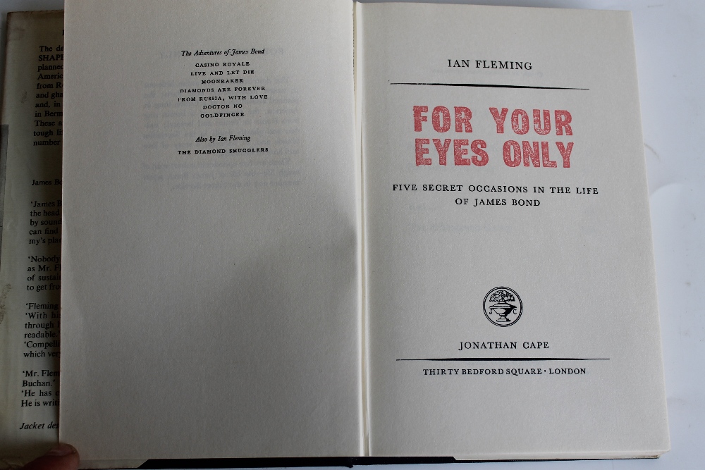 IAN FLEMING - JAMES BOND FIRST EDITION BOOK - 'FOR YOUR EYES ONLY', Jonathan Cape 1960 with dustjac - Bild 3 aus 4