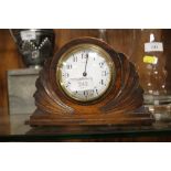 A VINTAGE FRENCH ART DECO OAK MANTLE CLOCK