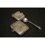 TWO HALLMARKED SILVER VESTA CASES TOGETHER WITH A CONDIMENT SPOON (3)