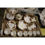 A TRAY OF ROYAL ALBERT OLD COUNTRY ROSES CHINA