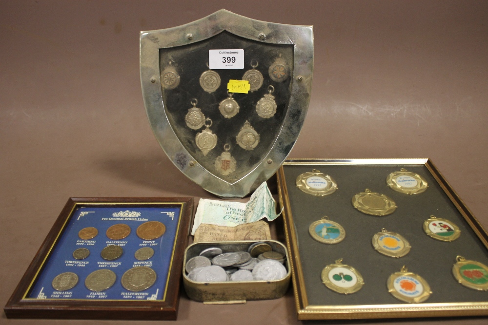 A COLLECTION OF COINS AND MEDALS TO INCLUDE FRAMED SPORTING FOB MEDALS