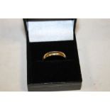 A 9CT GOLD WEDDING BAND