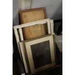 A BOX OF VINTAGE PICTURE FRAMES