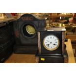 A SMALL SLATE MANTEL CLOCK TOGETHER WITH A SLATE MANTEL CLOCK MOUNT (2)