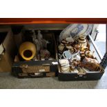 TWO TRAYS OF ASSORTED CERAMICS TO INCLUDE ROYAL WORCESTER