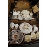 TWO TRAYS OF ASSORTED WEDGWOOD CERAMICS TO INCLUDE SUMMER BOUQUET TUREEN, ROSEDALE VASES ETC