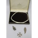 A LADIES NECKLACE, TOGETHER WITH THREE BROOCHES