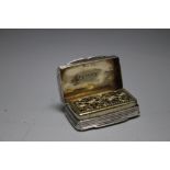 A HALLMARKED SILVER VINAIGRETTE BY THOMAS SHAW - BIRMINGHAM 1831, having a vacant cartouche to the