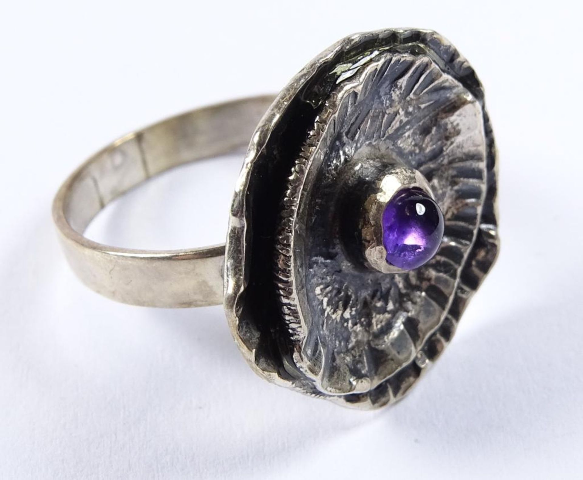 Ring, Silber -925- mit einem kleinem Amethyst, 4,4gr., RG 55, Kopf d-1,9cm - Bild 3 aus 7