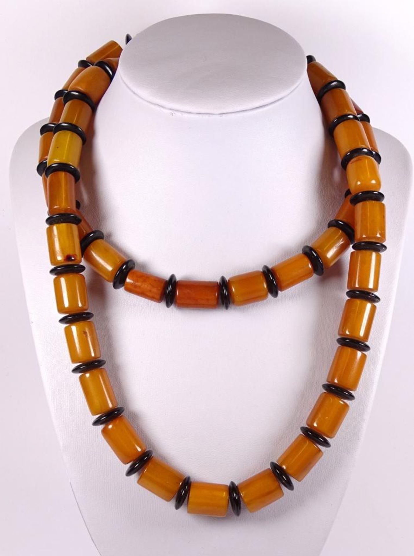 Lange Halskette,Bakelit, ca.L- 88cm - Bild 2 aus 3