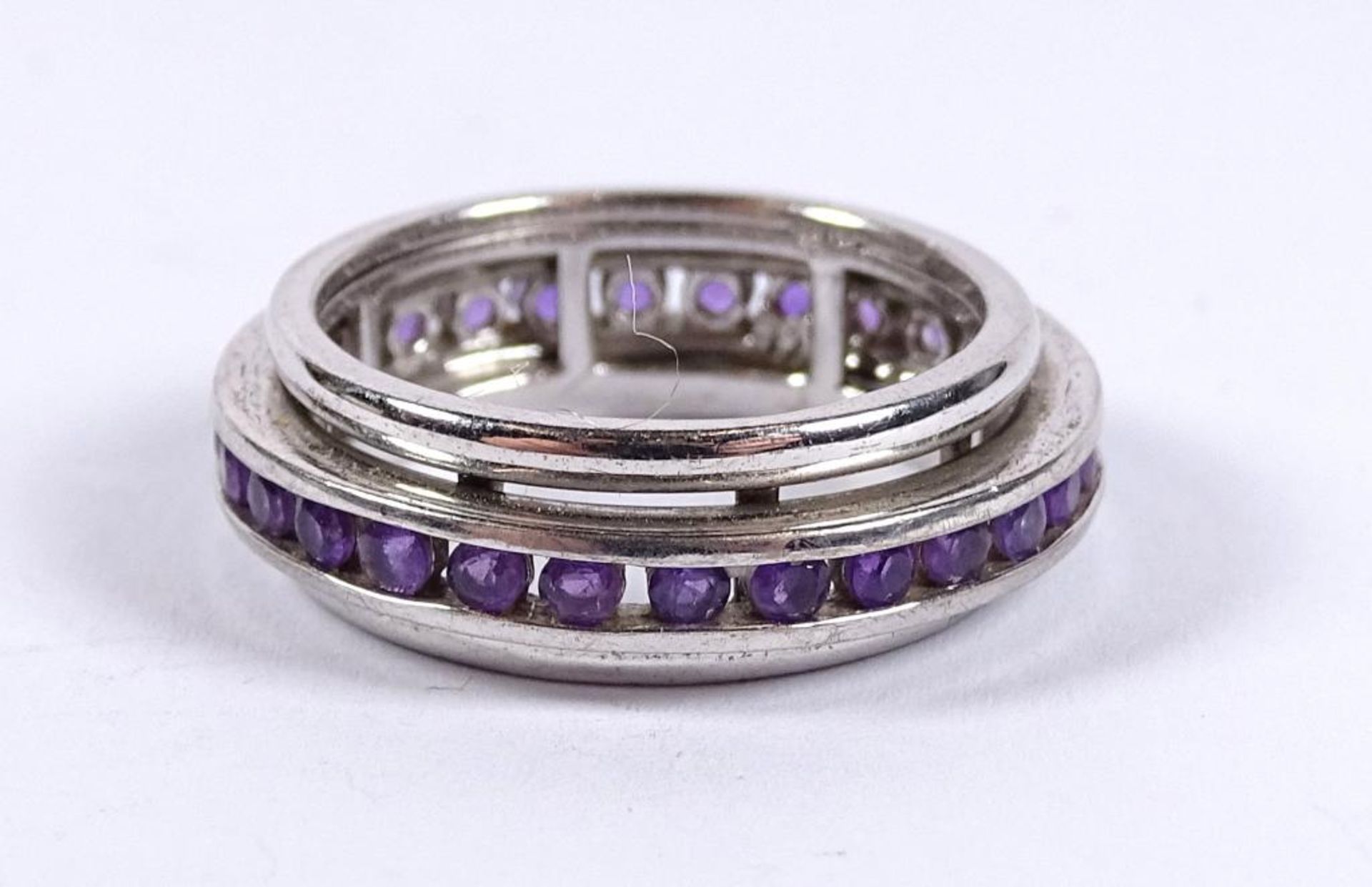 Ring, Silber ,besetzt mit Amethysten, äußerer Ring beweglich, 5,1gr., RG - Bild 2 aus 2