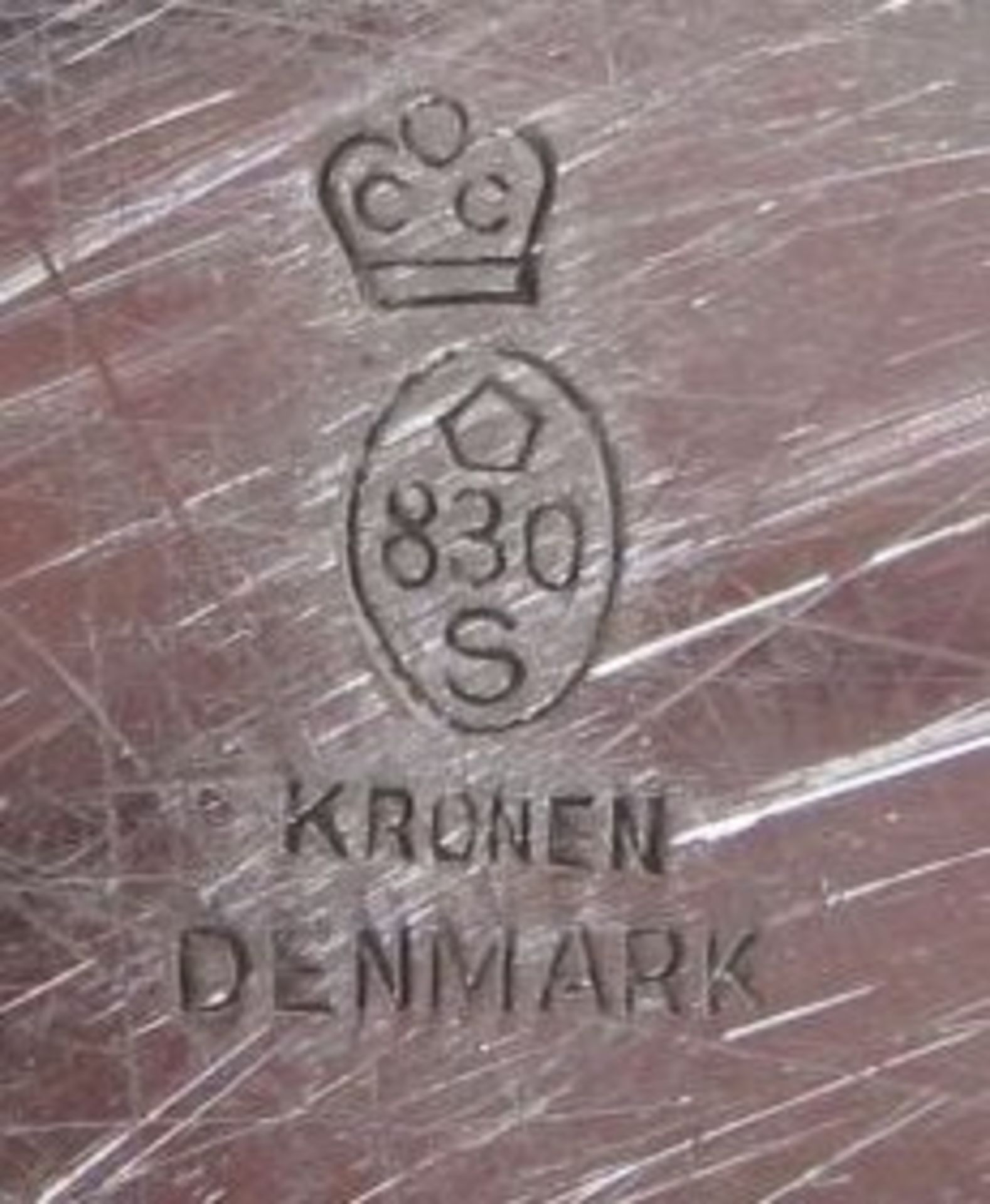 gr. Teller, 830er Silber, Kronen Danmark, 438,5g, D-28cm - Bild 2 aus 2