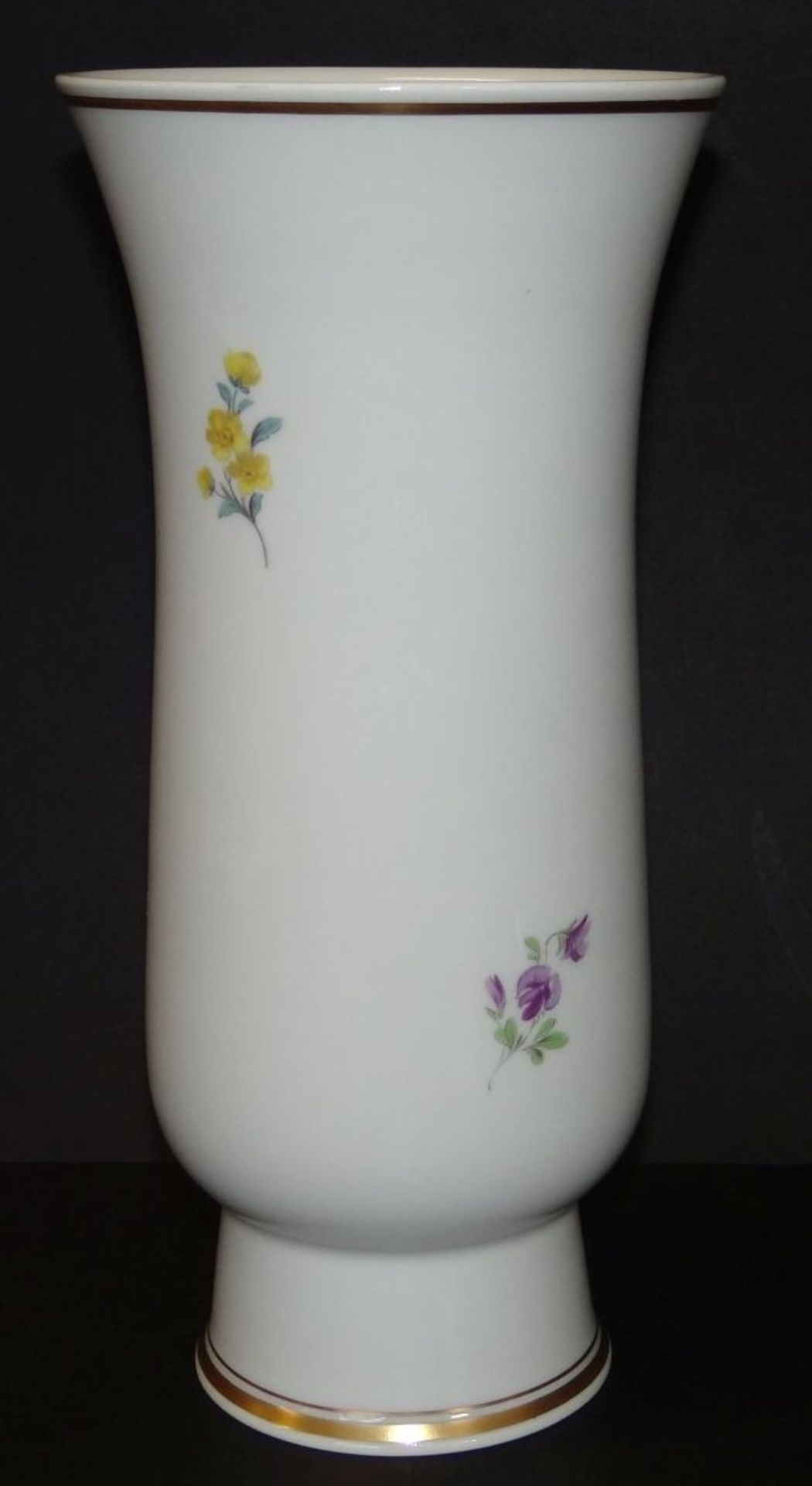 Vase "Meissen" bunte Blumen, Schwertermarke, H-23,5 cm - Bild 2 aus 4