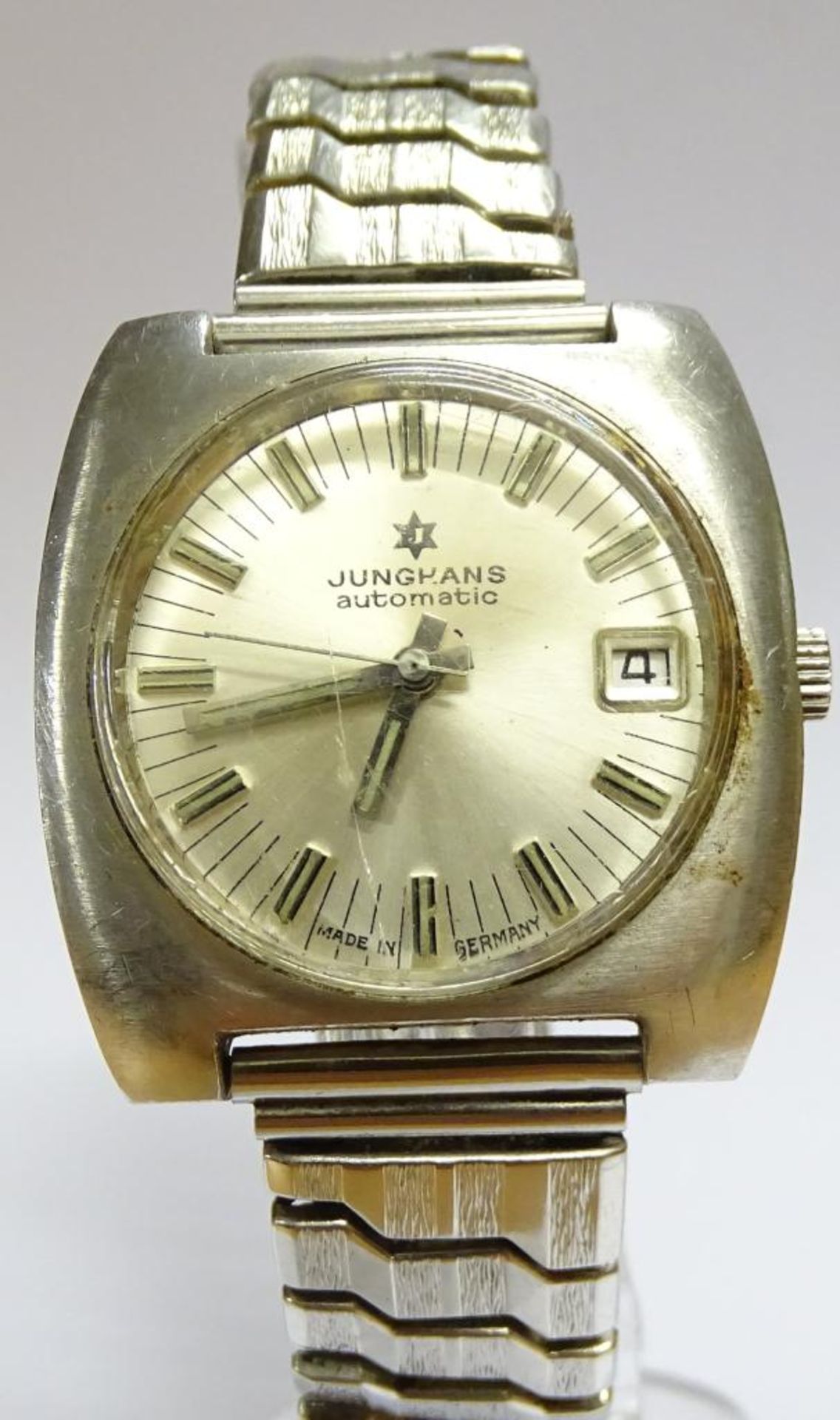 Armbanduhr" Junghans" automatik,Edelstahl,Werk läuft,Glas beschädi