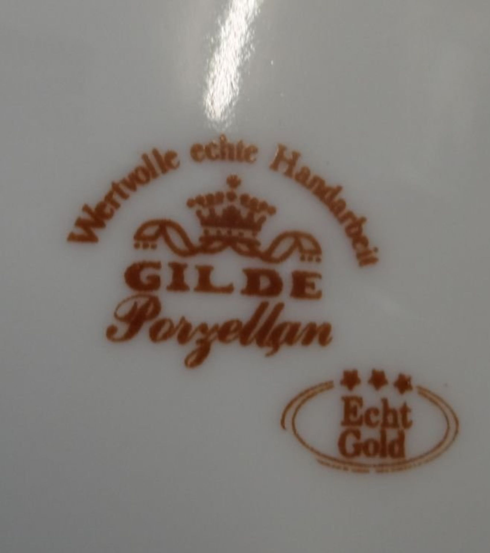 gr. Deckelvase, "Gilde" Goldblumen u. Reliefdekor, H-37 cm - Bild 4 aus 4