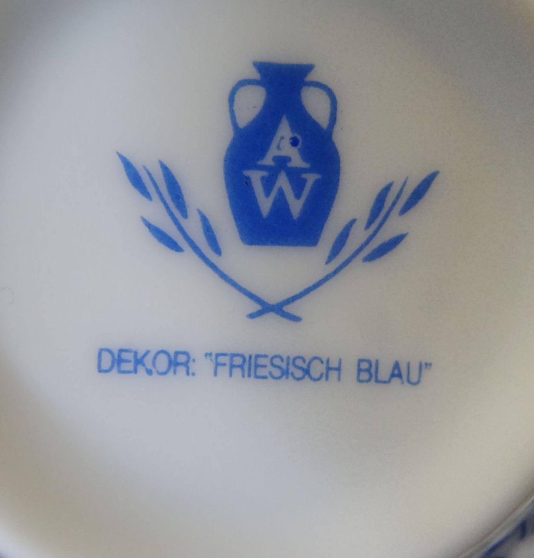 Teeservice für 6 Pers. "A.W" Friesisch blau, 30 Teile, eine Tasse mit Altris - Bild 5 aus 5