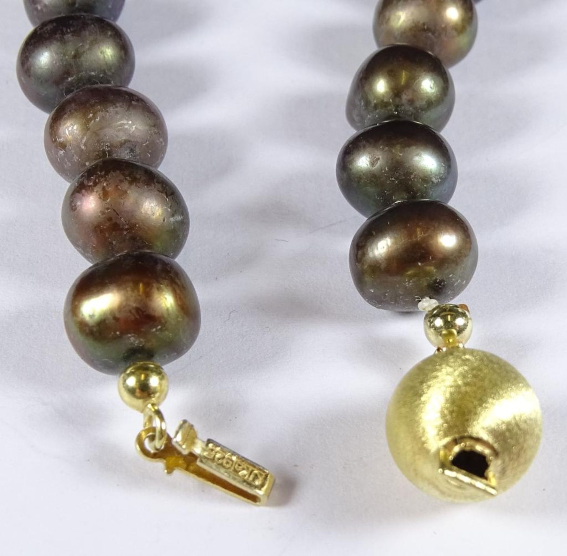 Perlen Halskette mit Silberschliesse -925- vergoldet,L- 48cm - Bild 2 aus 3